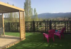 Chalet avec vue Ventoux Camping Les Verguettes Provence Avignon Vaucluse Chalet Sesame view Ventoux Camping Les Verguettes