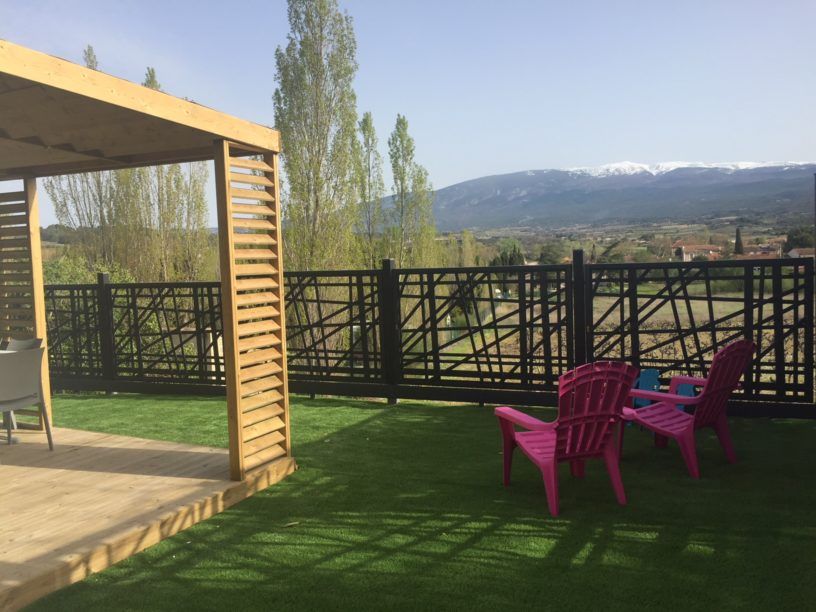 Chalet Sesame view Ventoux Camping Les Verguettes