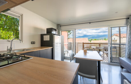 LesVerguettes-Camping-060526©DamienRosso_5832-HDR MH Ventoux - salon - Verguettes