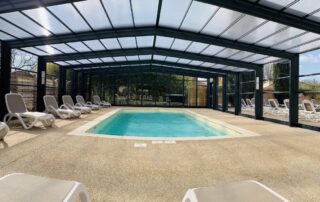 Piscine Couverte Chauffée Zen Les Verguettes