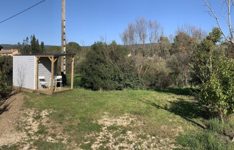 place 89 avec sanitaire 7 verguettes